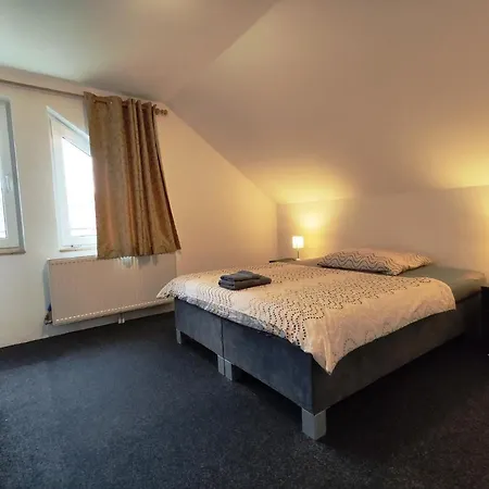 Xlsuite Superior Apartment *