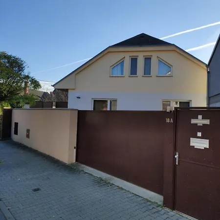 Xlsuite Superior * بييشتِني